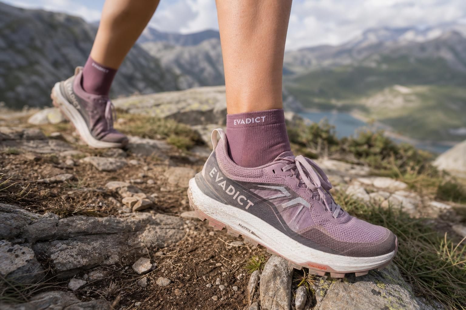 découvrez les atouts de la evadict trail femme, conçue pour exceller en course nature avec confort, performance et légèreté.