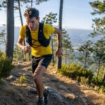 découvrez les causes possibles des fourmillements dans la tête lors de la course et les solutions efficaces pour les prévenir et les soulager.