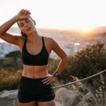 découvrez comment un sommeil réparateur peut optimiser votre performance sportive en favorisant la récupération, la concentration et l'énergie.